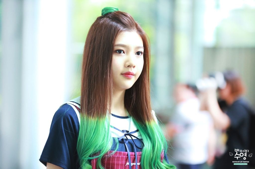 joy 朴秀容 发型 妆容