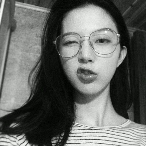 女生高清头像