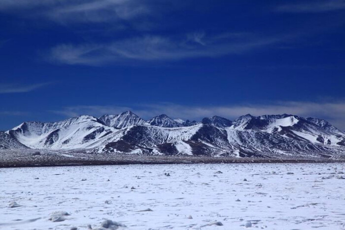 冬天的西藏(19)——雄浑的雪山,险峻的冰川,秀丽的岛屿,飞舞的大雪