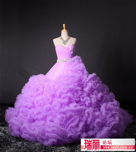紫色婚纱