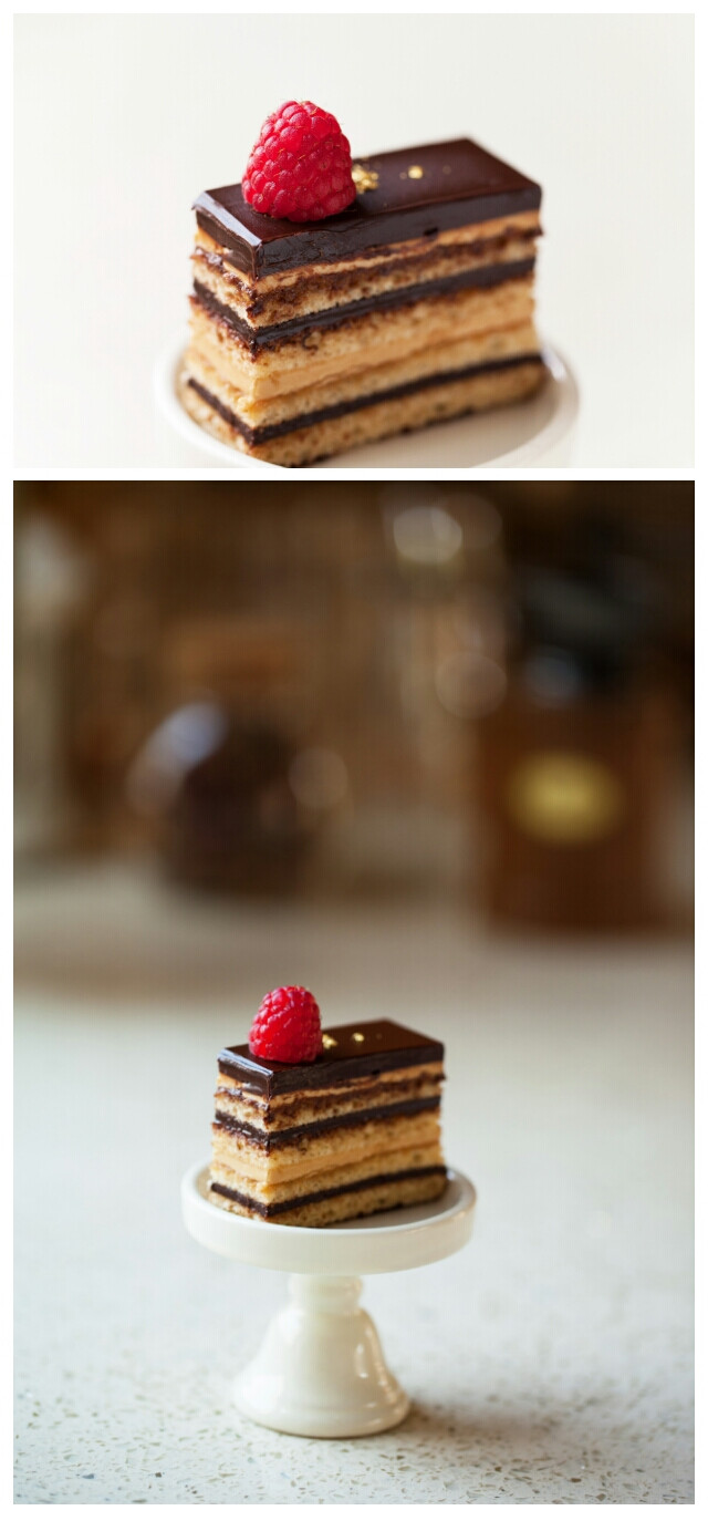 歌剧院蛋糕( opera ),法式甜点中的经典,轻咬一口,浓浓的巧克力和杏仁