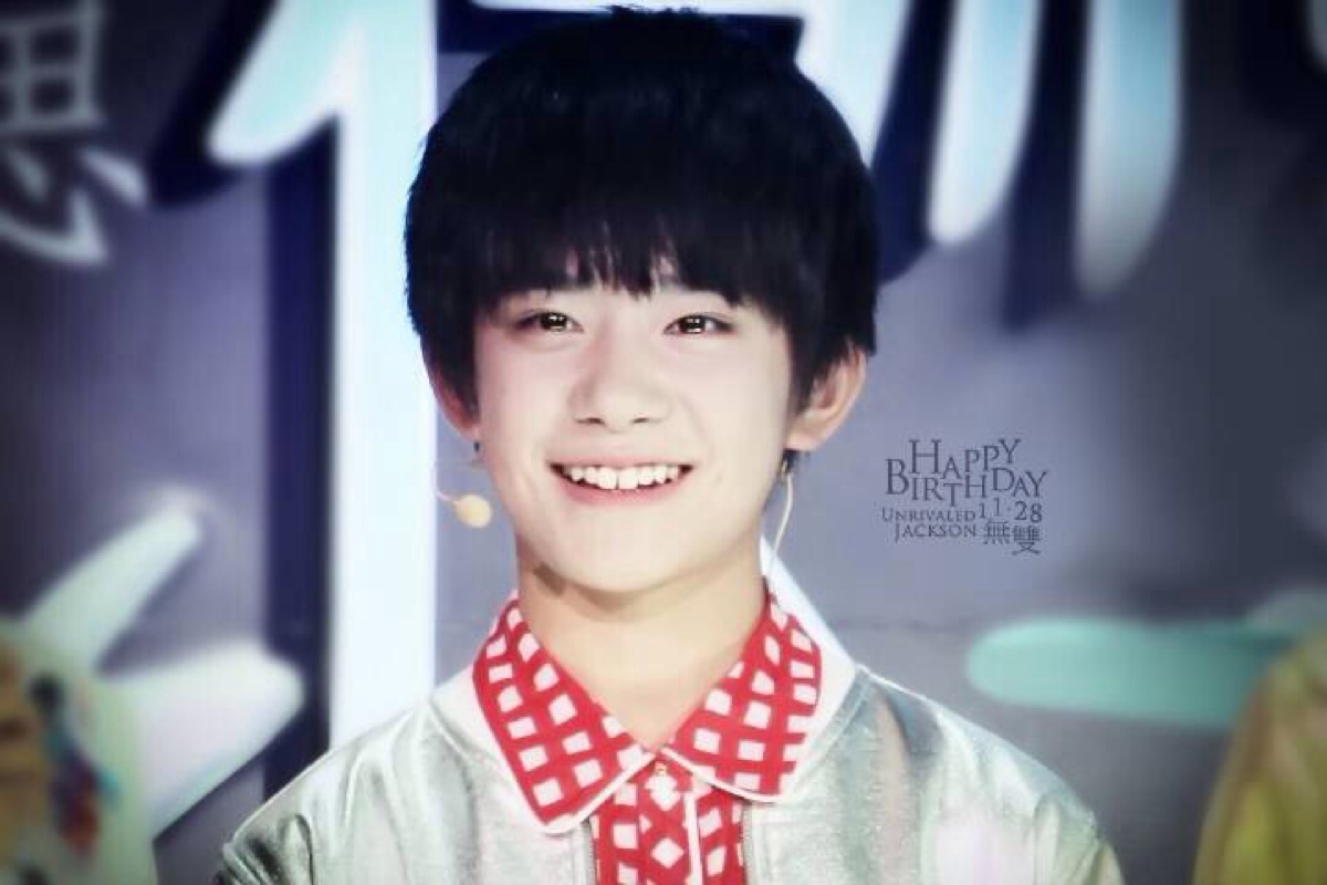 tfboys 易烊千玺