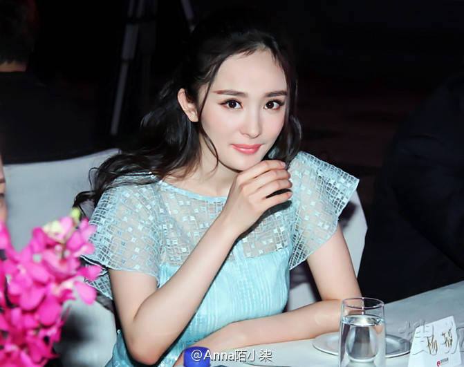 杨幂出席2014中国时尚权力榜颁奖典礼