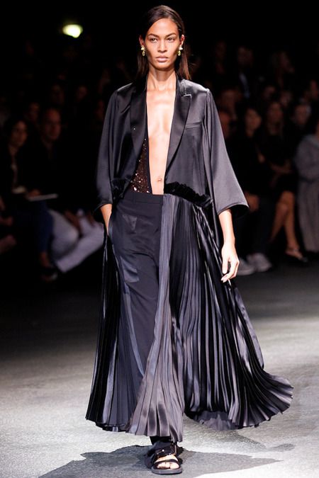 纪梵希givenchy. spring 2014 百褶服饰