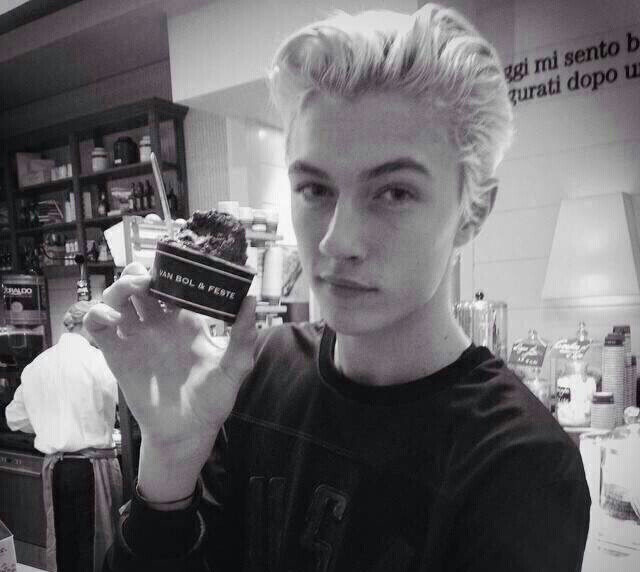 lucky blue smith 史上最帅男模 头像 欧美