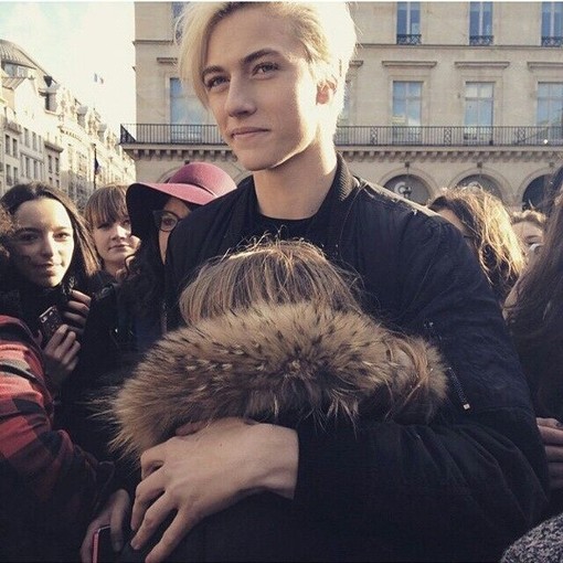 luckybluesmith