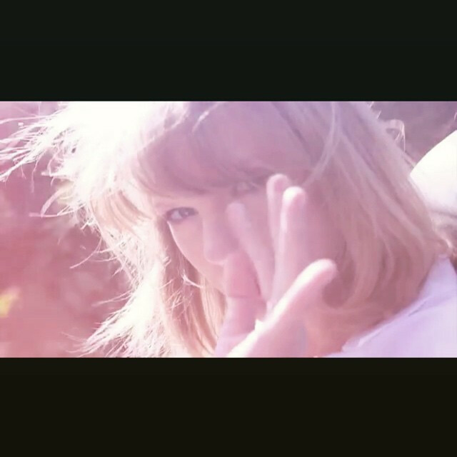 taylorswift 泰勒斯威夫特style mv 图片头像