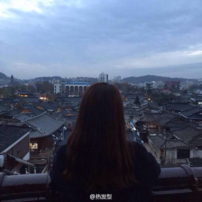 女生头像 唯美 意境 背影