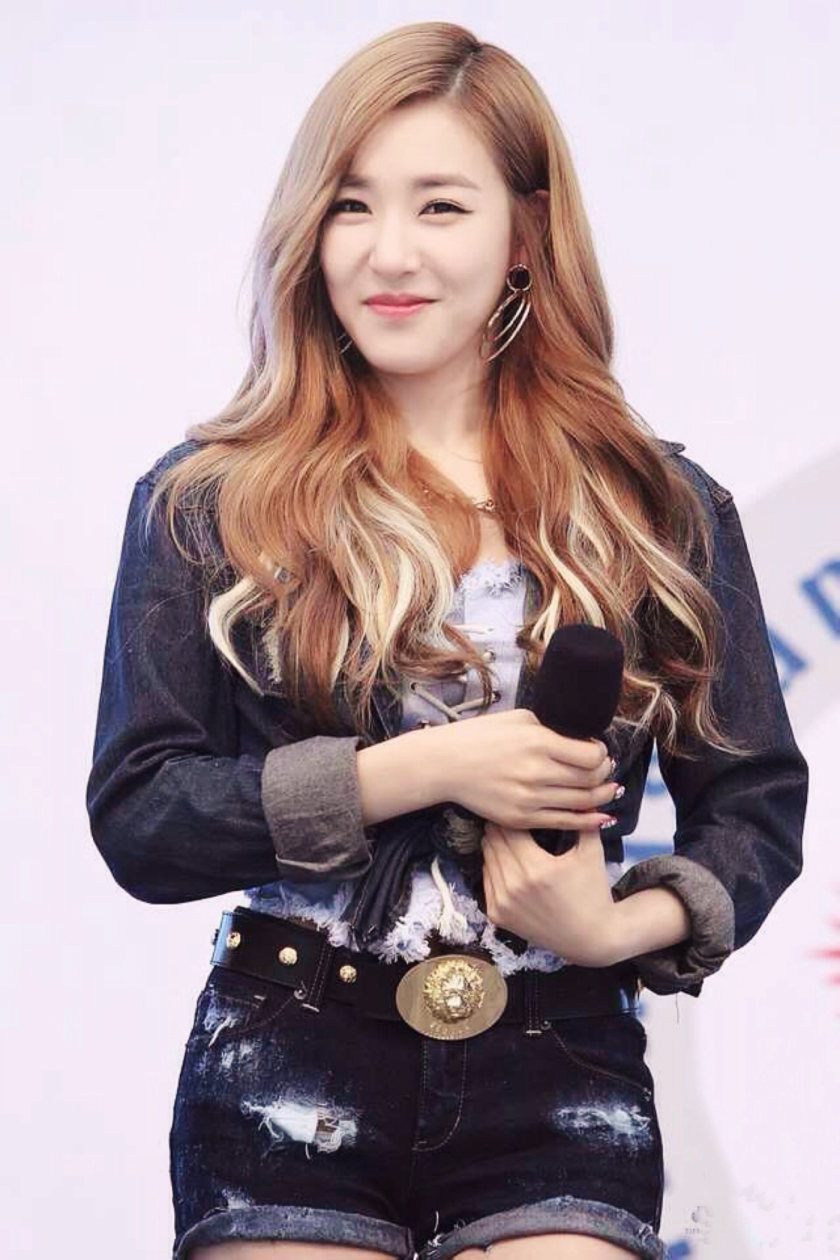 少女时代 tiffany 黄美英
