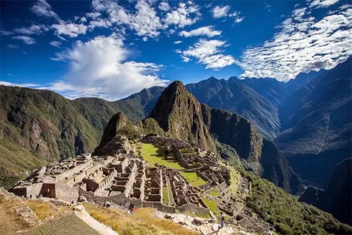 『马丘比丘——秘鲁』 古城马丘比丘是世界上最知名的考古地区之一,是