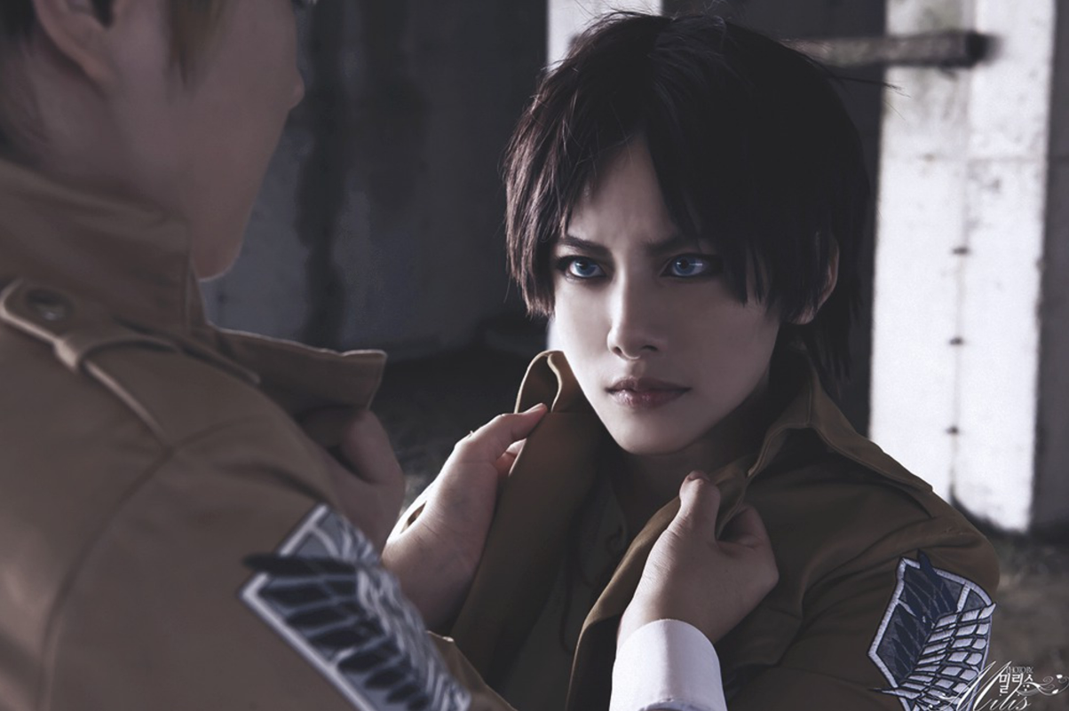 mahmut(来自韩国的coser)cos 《进击的巨人(进撃の巨人,attack on