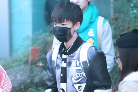 王俊凯# #tfboys王俊凯# #tfboys# tfboys王俊凯20141205重庆至北京