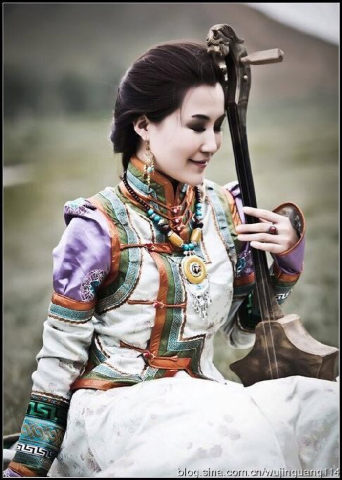 蒙古美女