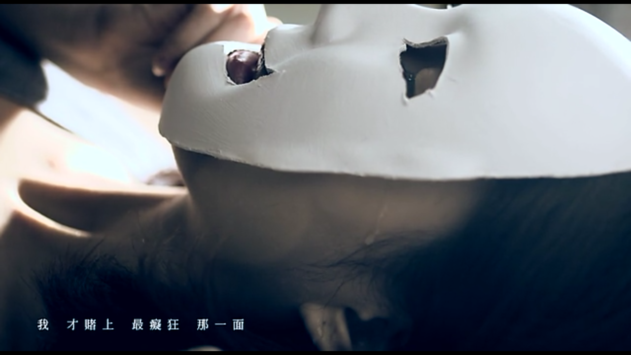 李佳薇《笑到流泪》