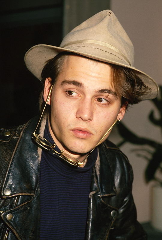 johnnydepp简介,johnnydepp johnny depp 桌面 壁纸 头像 欧美 帅哥 男神