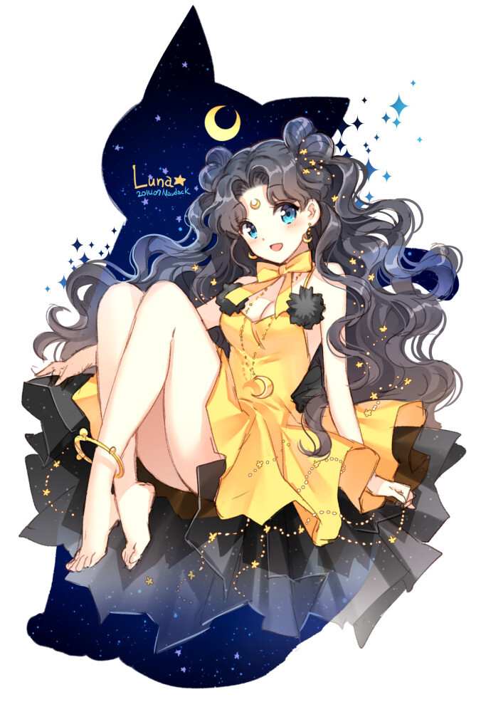 美少女战士和魔法少女作品,所以私下也绘制了许多水兵月的插画参加
