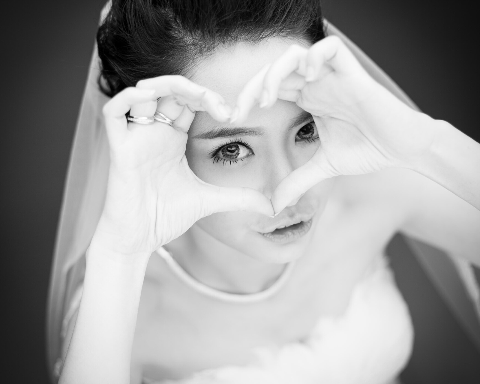 戚薇穿婚纱#婚纱#壁纸