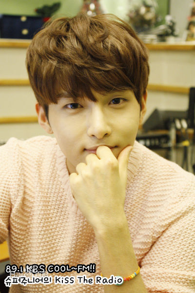 金厉旭(kim ryeo wook kiss the radio