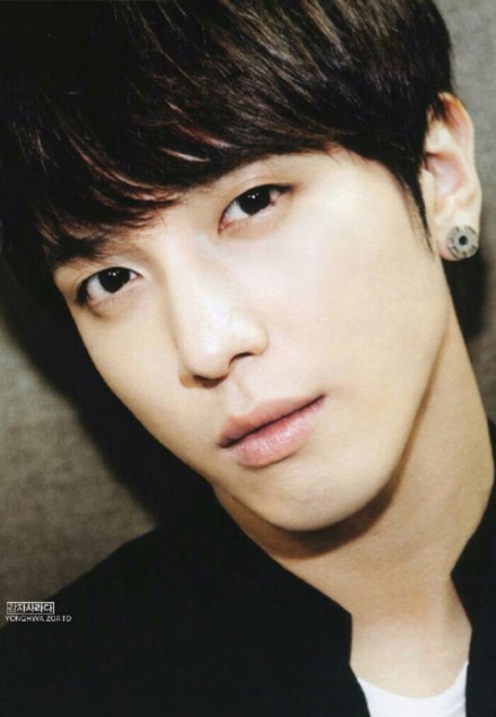 郑容和jung yong hwa 壁纸 韩流 明星 帅哥 暖男 cnblue