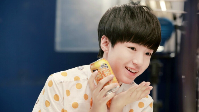 王俊凯#tfboys王俊凯#tfboys#芬达广告饭修cr:一个高冷群的王凯瑞