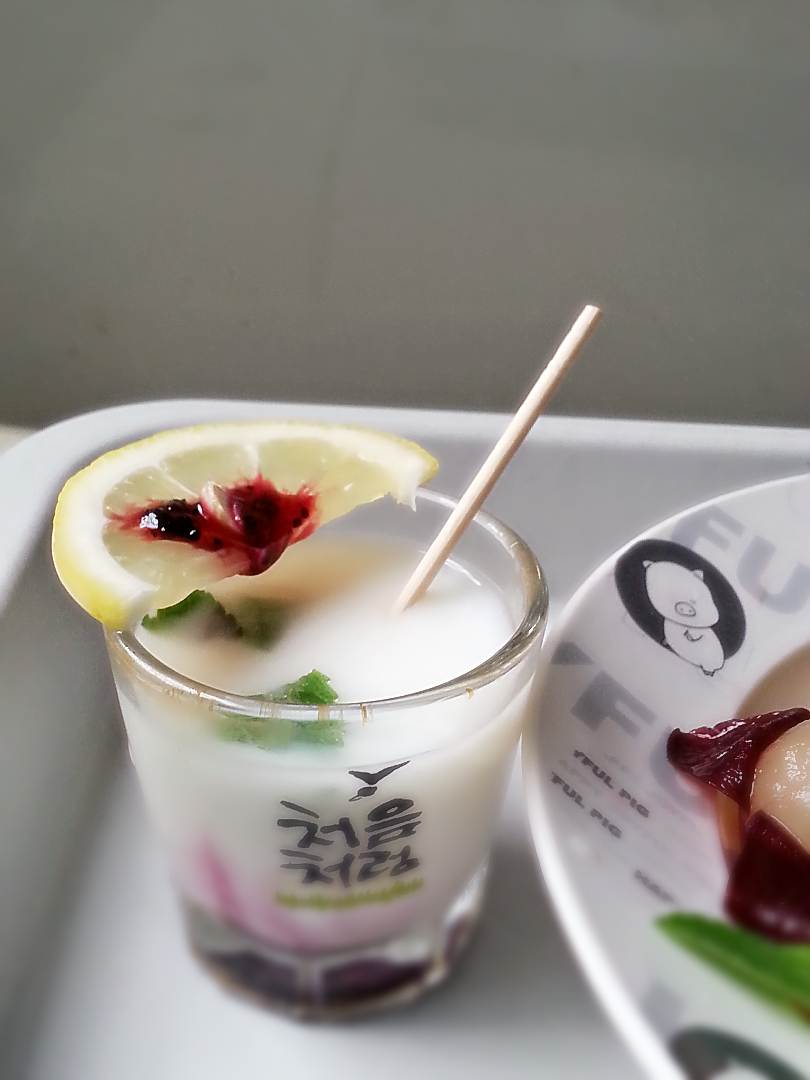 蓝莓酸奶