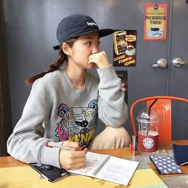 【锦年归梦】女生头像 韩国 欧美 可爱 小清新 空气刘海 短发 帅气