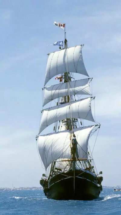帆船起航 唯美风景 壁纸 锁屏 大海与帆船的绝妙配合