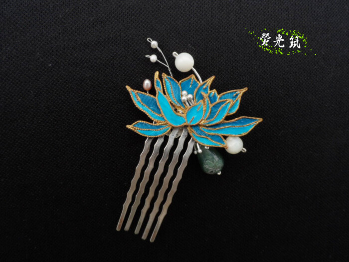 纯手工制作鹅毛仿点翠发梳-【荷花】http://item.taobao.com/item.