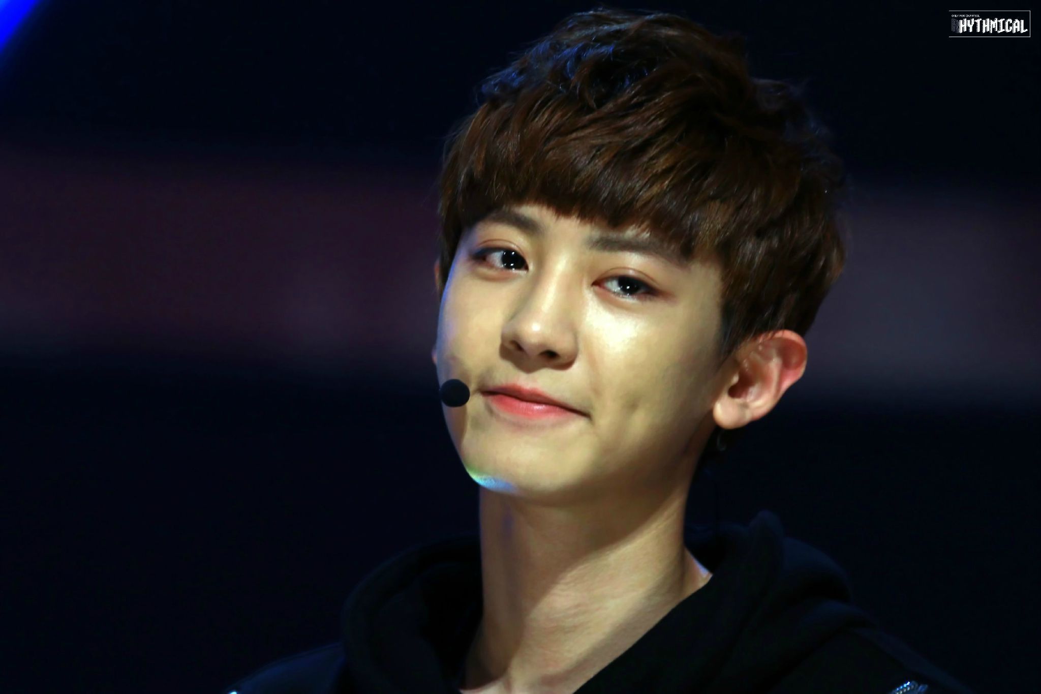 exo 朴灿烈 明星 帅哥 男神 chanyeol 花美男 暖男 可爱 卖萌 卡哇伊