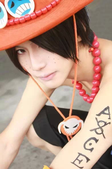 cos 海贼王艾斯
