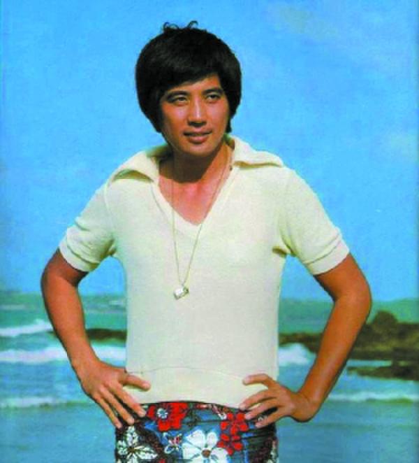 1946年4月24日生于中国上海,祖籍四川华阳,本名孙祥钟,中国台湾男演员