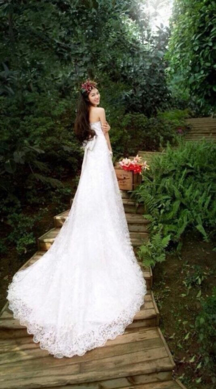 唯美.每个女生都有一个婚纱梦