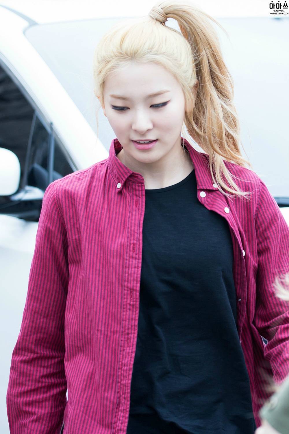 red velvet seulgi 姜涩琪