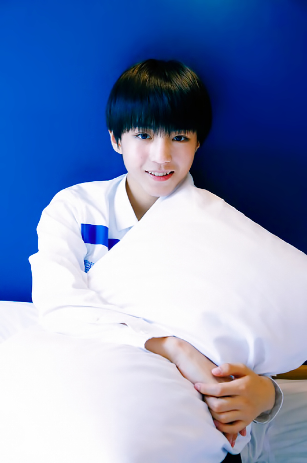 王俊凯#tfboys王俊凯#tfboys iphone手机壁纸桌面背景 高清 美颜