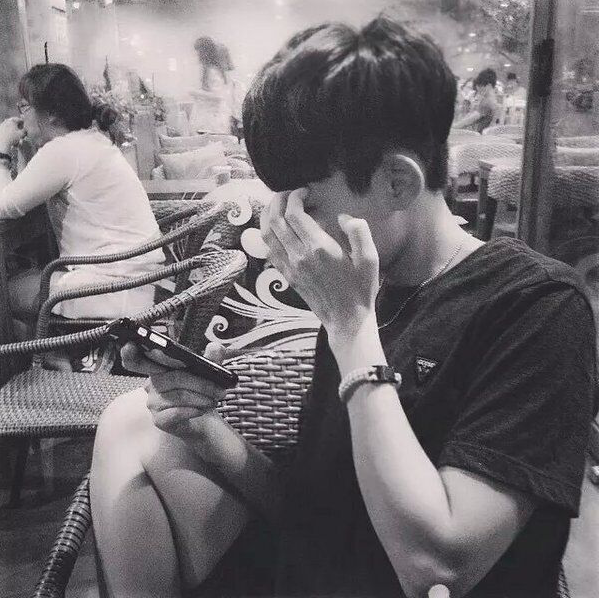 男生头像 小清新【孤独与酒】 黑白