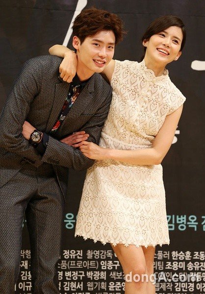 李钟硕( lee jongsuk),1989年9月14日出生于韩国京畿道龙仁,处女座