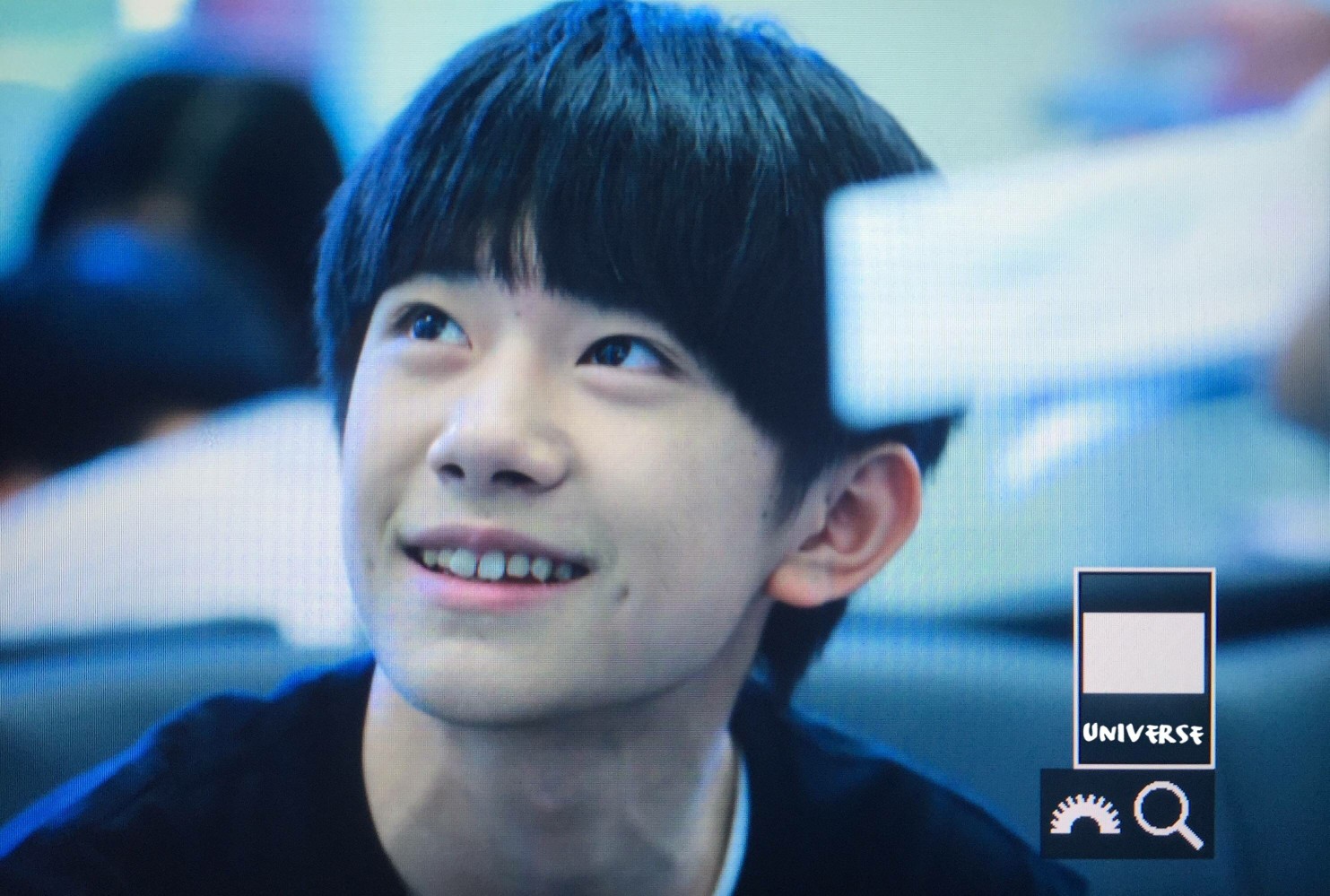 梨涡暖男 tfboys易烊千玺