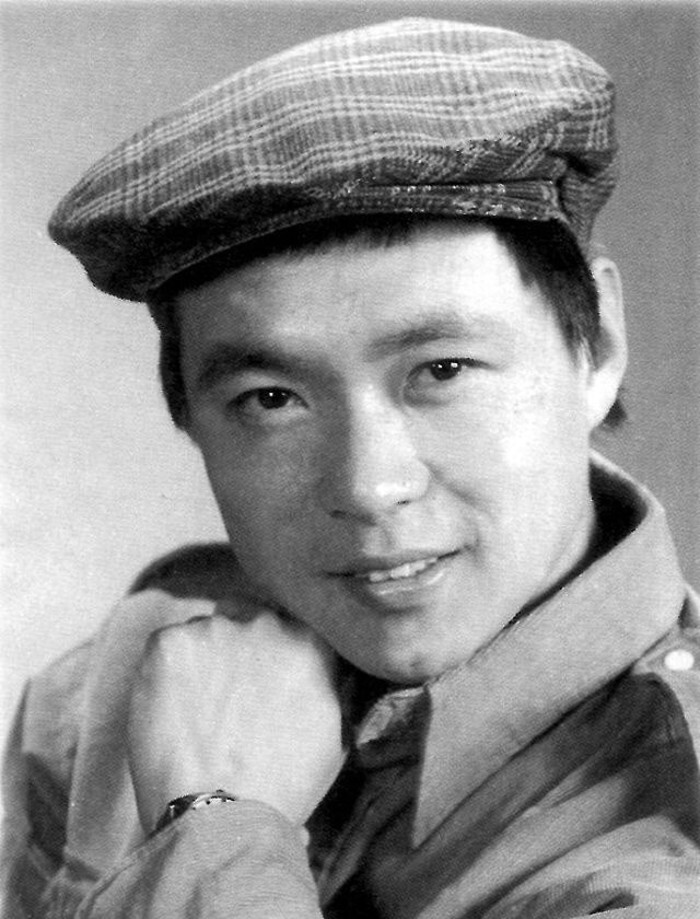 迟志强:1958年10月16日出生于黑龙江省哈尔…
