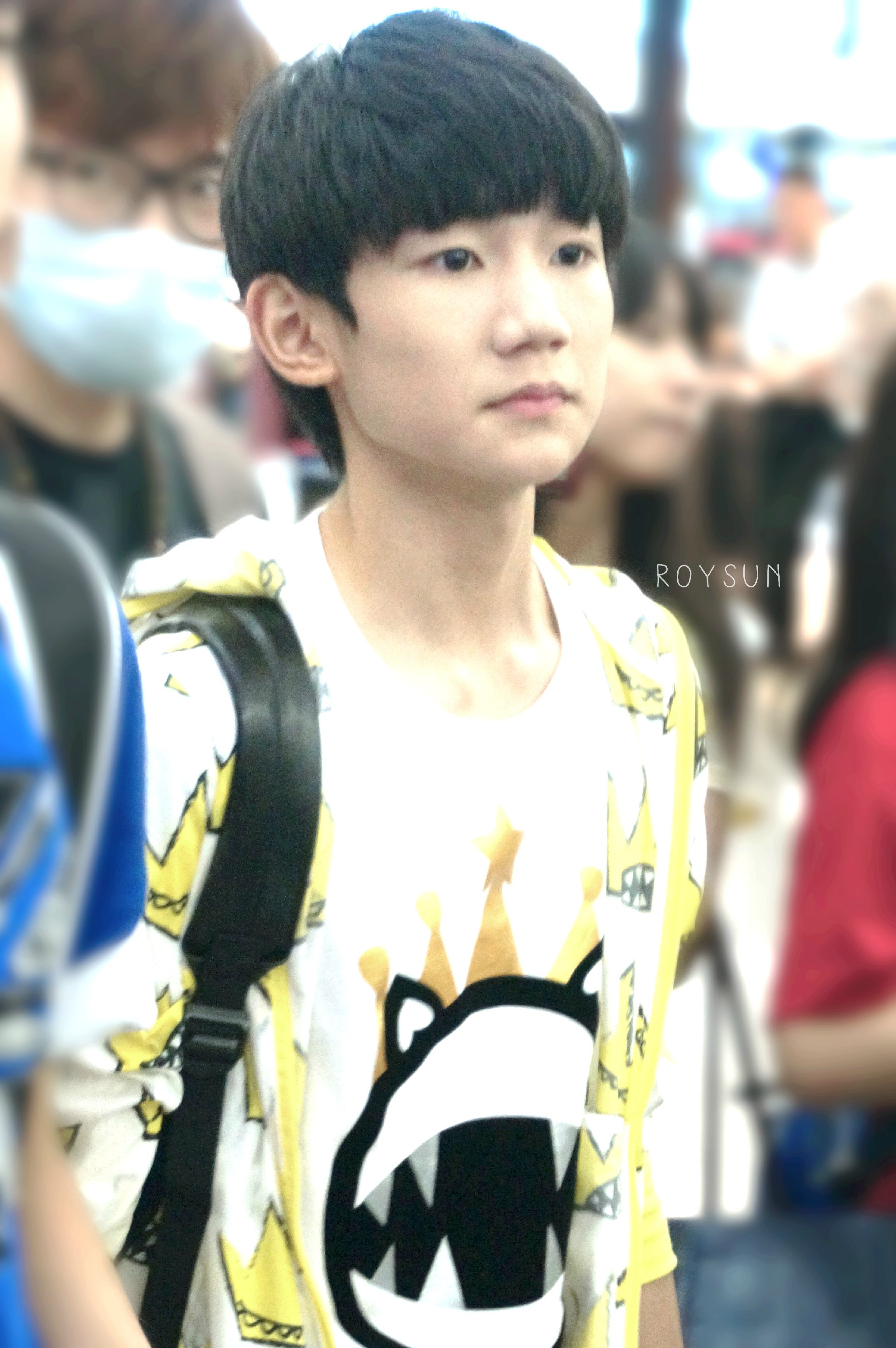 tfboys王源 150720重庆赴台湾 cr:roysun_男粉充满源能量