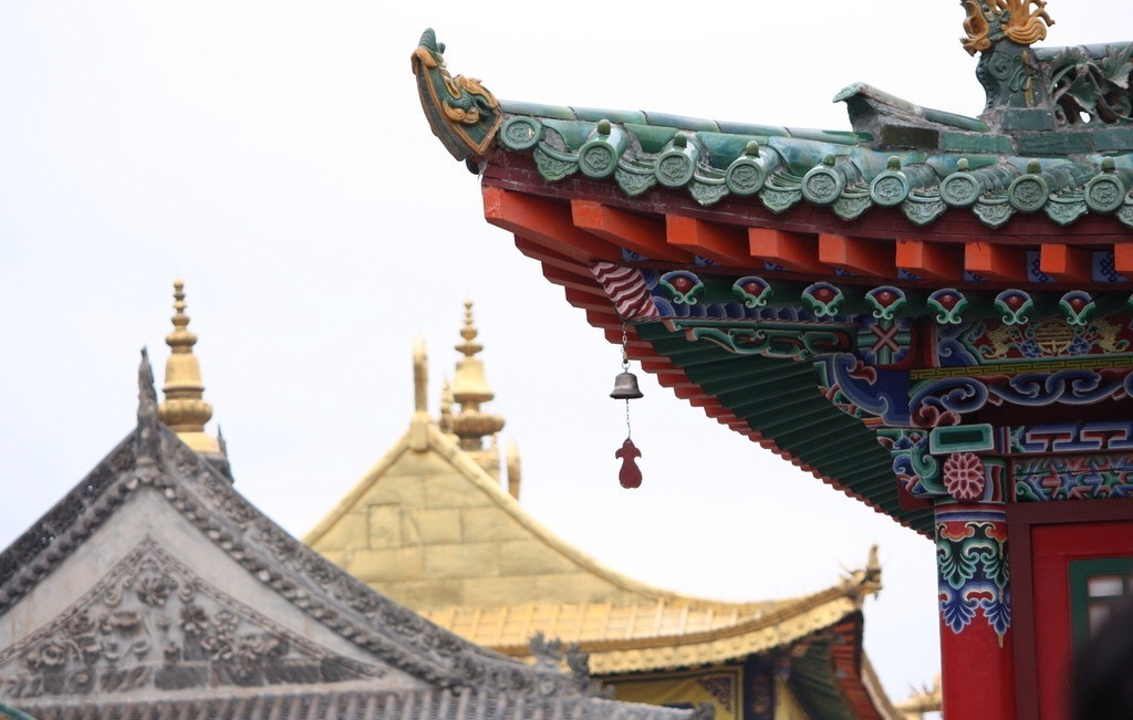 【 中国古建小品 · 飞檐 】--- " 飞檐为汉族建筑民族风格的重要表现