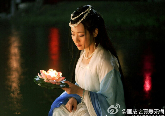 白冰小唯