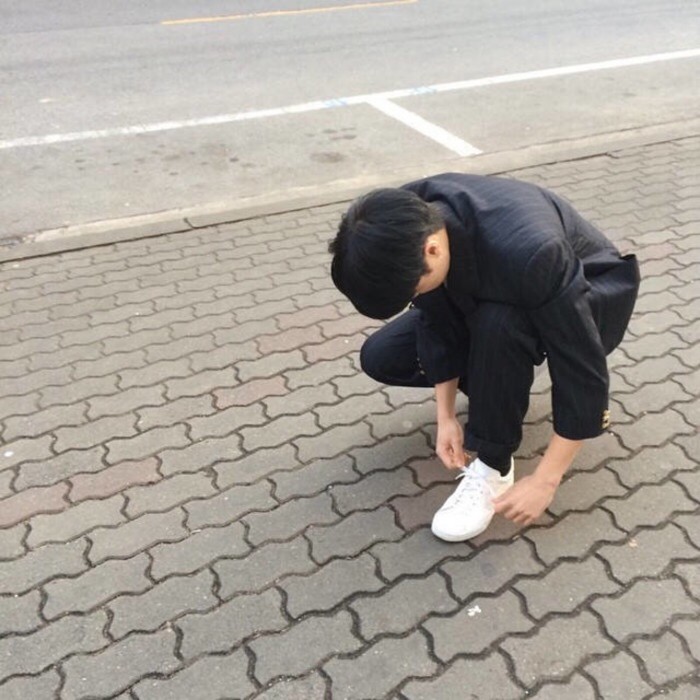 男生头像/半身头像/男头/韩系男头/头像/霸气/超拽/个性/欧美/黑白