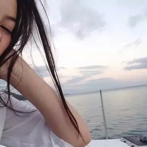 〔白色〕,小清新,简单头像,半脸,简约壁纸