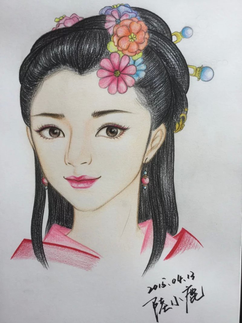 作者:小白免 彩铅 插画 美女