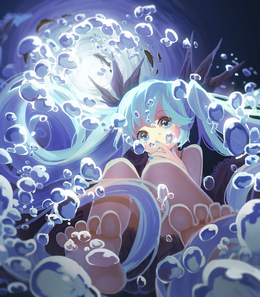 水里 少女 水波 封面 头像 人物 p站 二次元 壁纸 水中 原创 初音未来