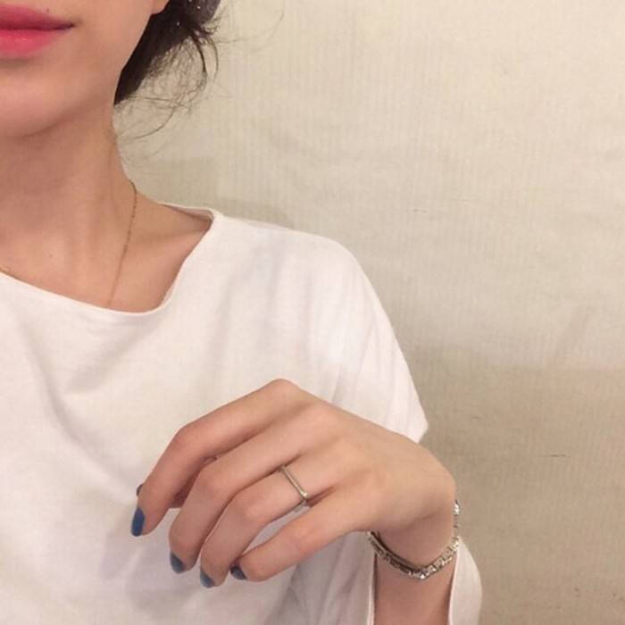 女生头像【那个酒馆里的老板娘生的一副好模样 唇红齿白眉目如画 就是