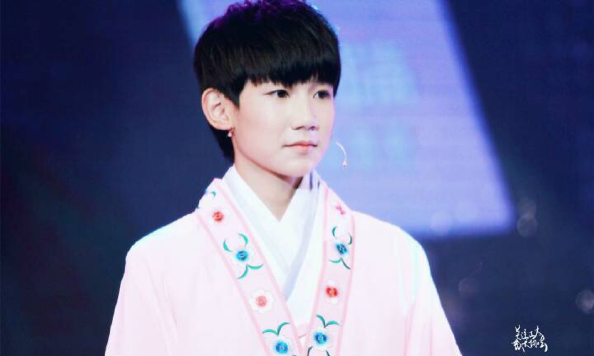 王源 #tfboys王源 #tfboys 电脑桌面壁纸桌面背景 高清 美颜 可爱 萌