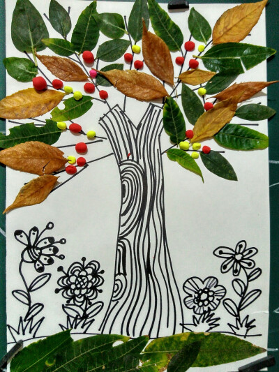 树叶拼贴画《美丽的秋天》