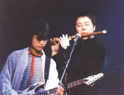 1994年,香港红勘,何勇与窦唯.