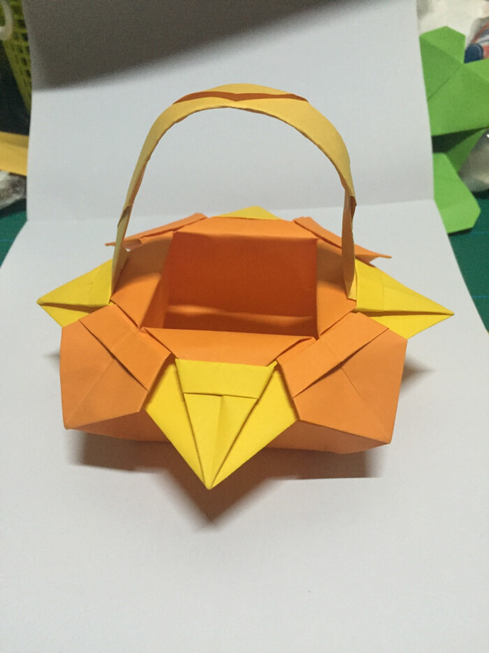 折纸-花篮
